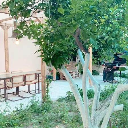 Tsagaris House Dom wakacyjny Poros (Kefalonia)
